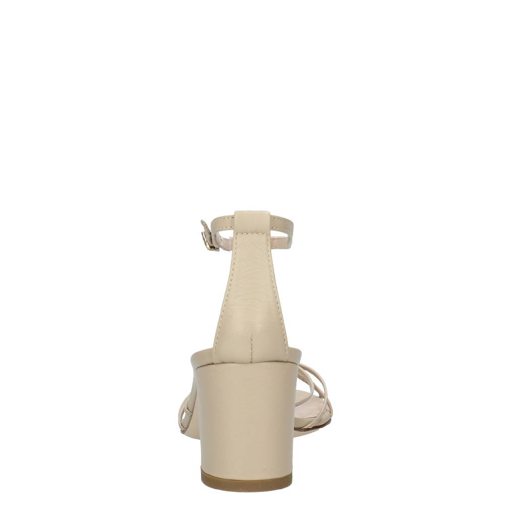 NORMA J BAKER Sandali Norma J Baker