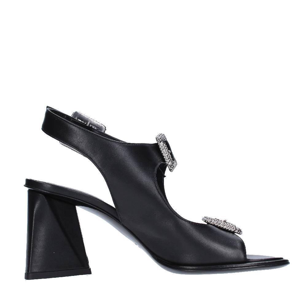 STRATEGIA Sandali Strategia