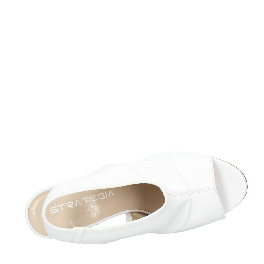 STRATEGIA Sandali Strategia