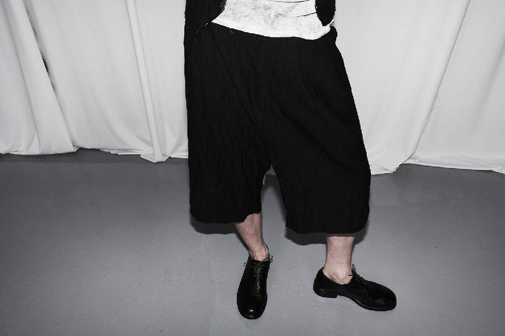 Nostrasantissima Bermuda Over