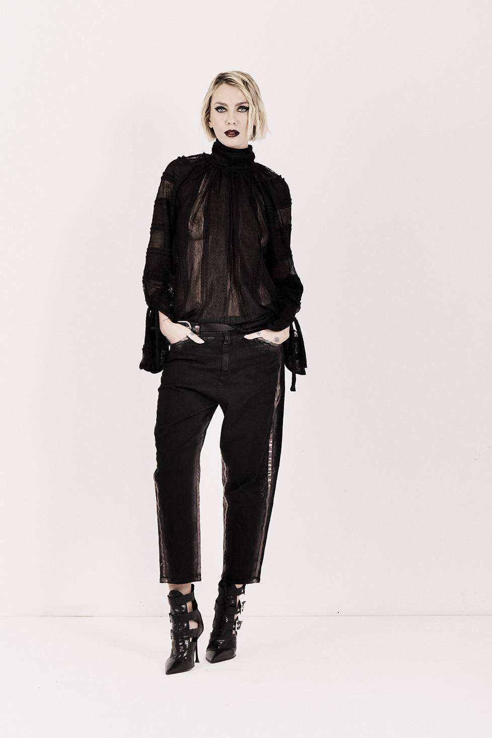 Nostrasantissima Camicia Over In Pizzo