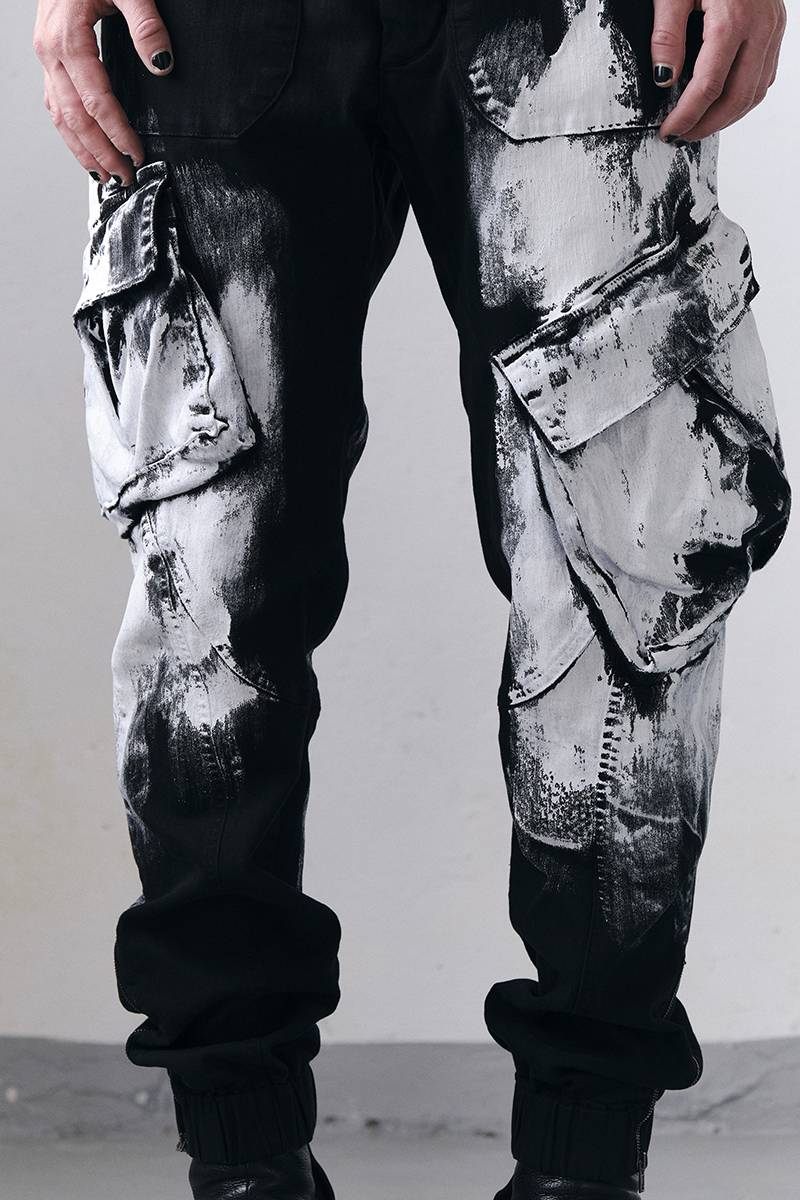 Nostrasantissima Cargo Paint