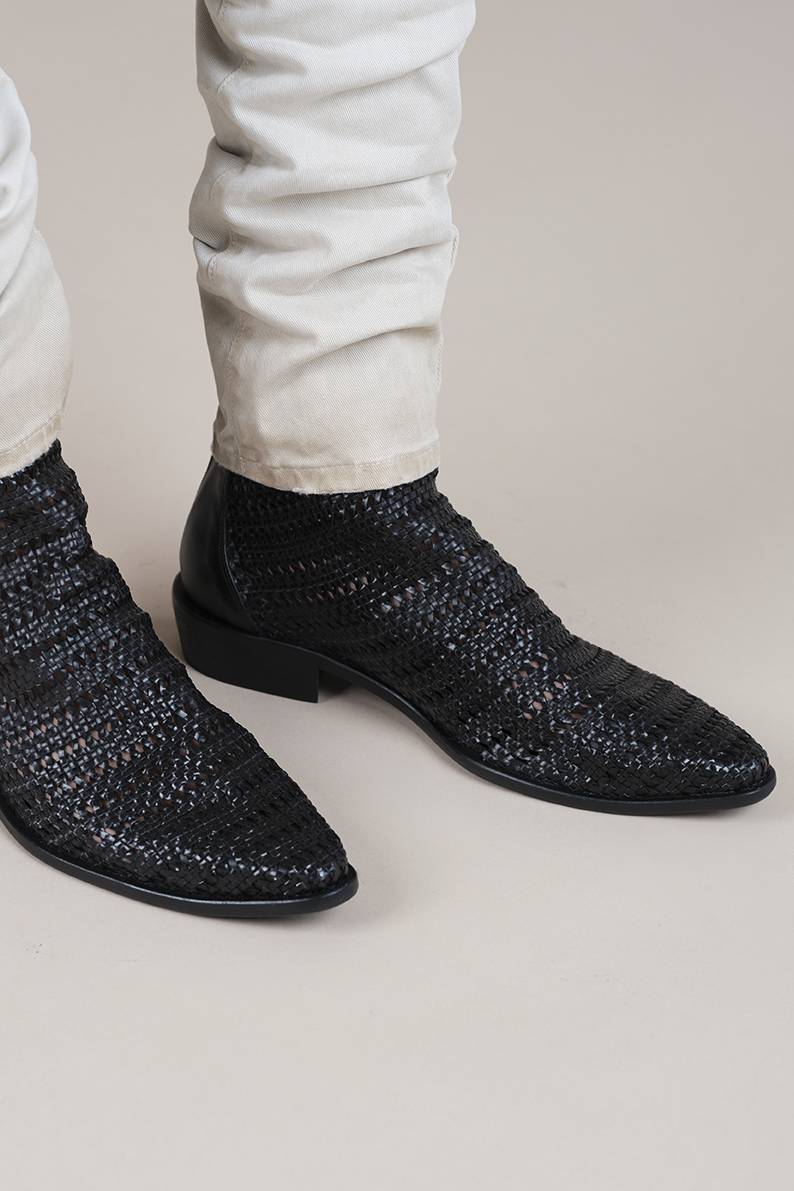 Nostrasantissima Stivaletto Intrecciato