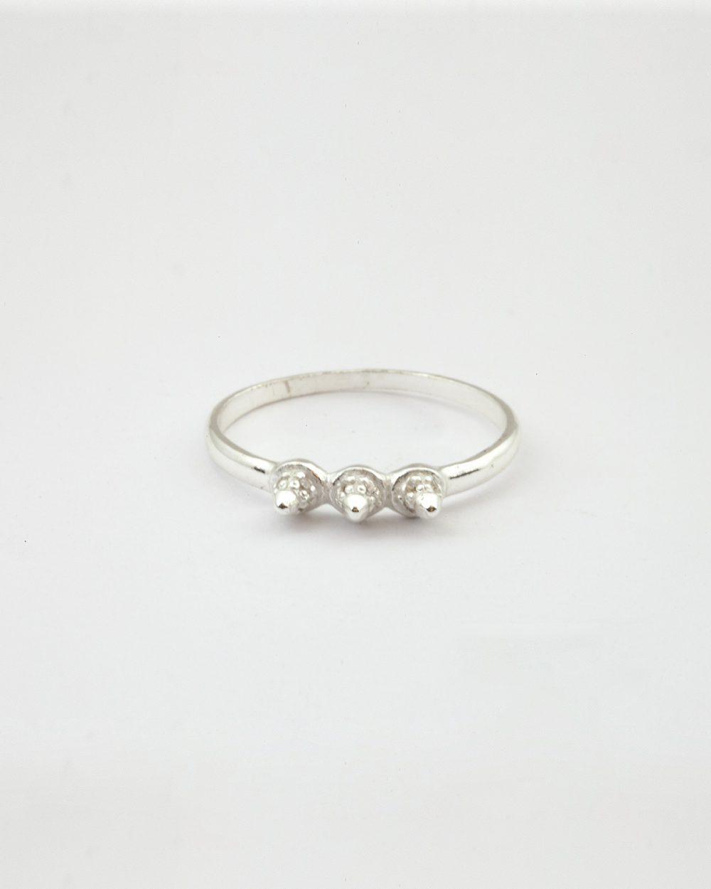 Nove25 FEDINA TRE CONI PICCOLI CON ZIRCONIA CUBICA ARGENTO