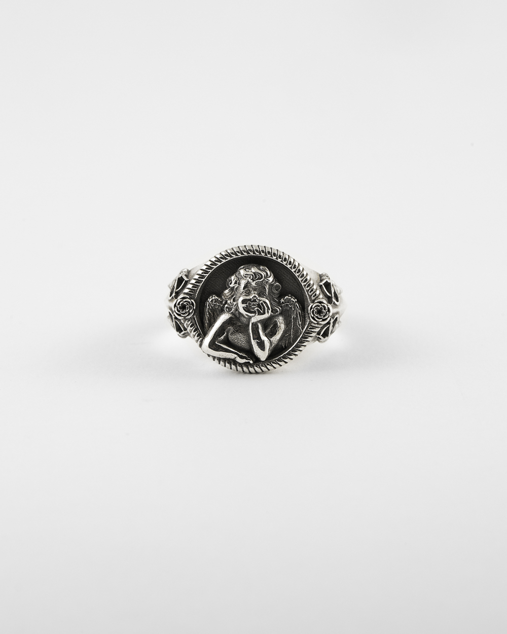 Nove25 ANELLO CHEVALIER CUPIDO IN ARGENTO