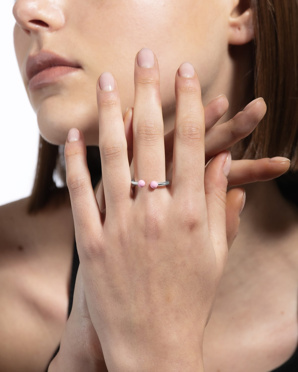 Nove25 ANELLO PIERCING SFERE GRANDE ROSA