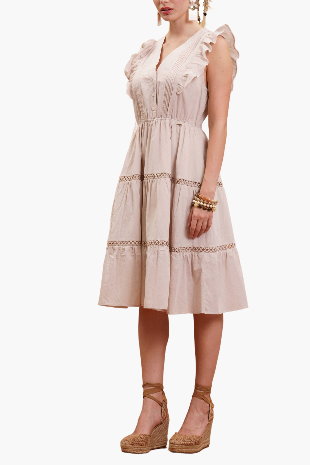 Nualy ABITO CON VOLANT