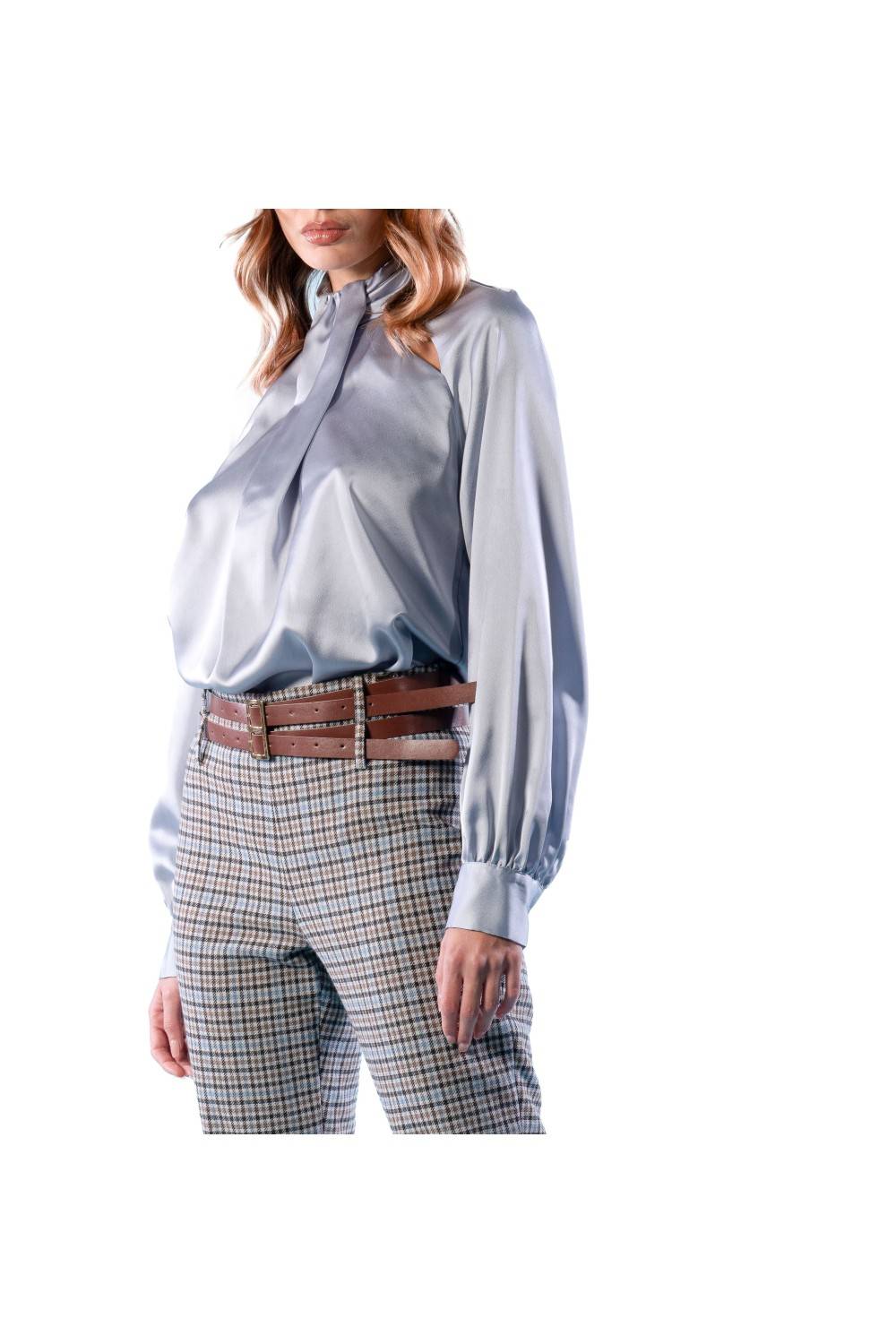 Nualy BLUSA CON CUT-OUT