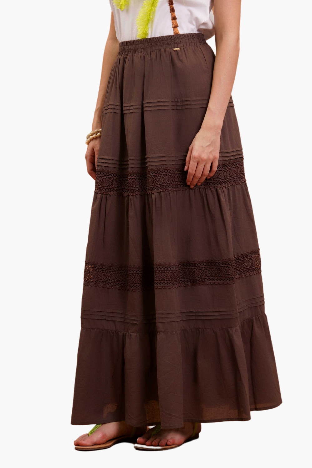 Nualy GONNA CON PASSAMANERIA