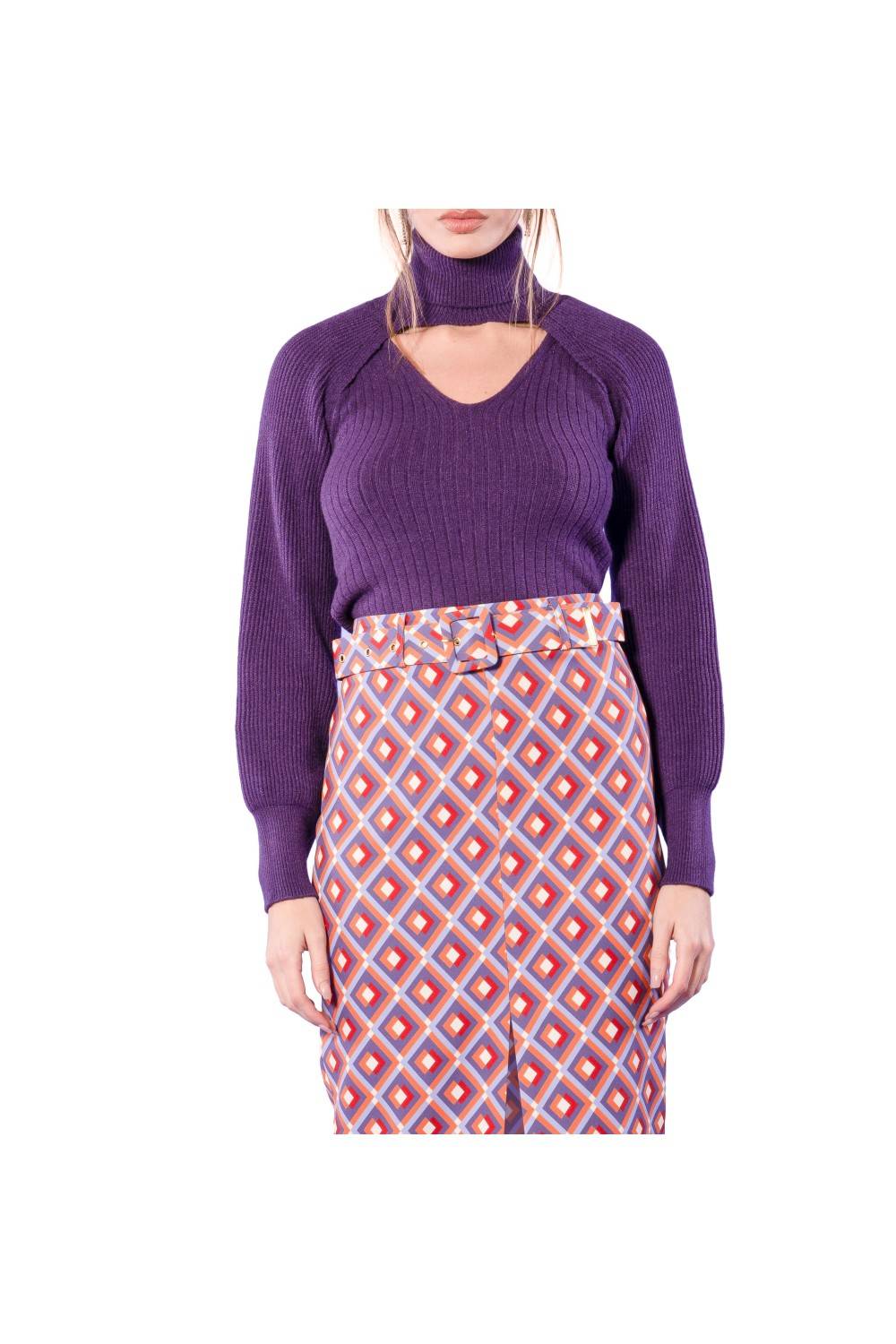 Nualy MAGLIONCINO CUT-OUT