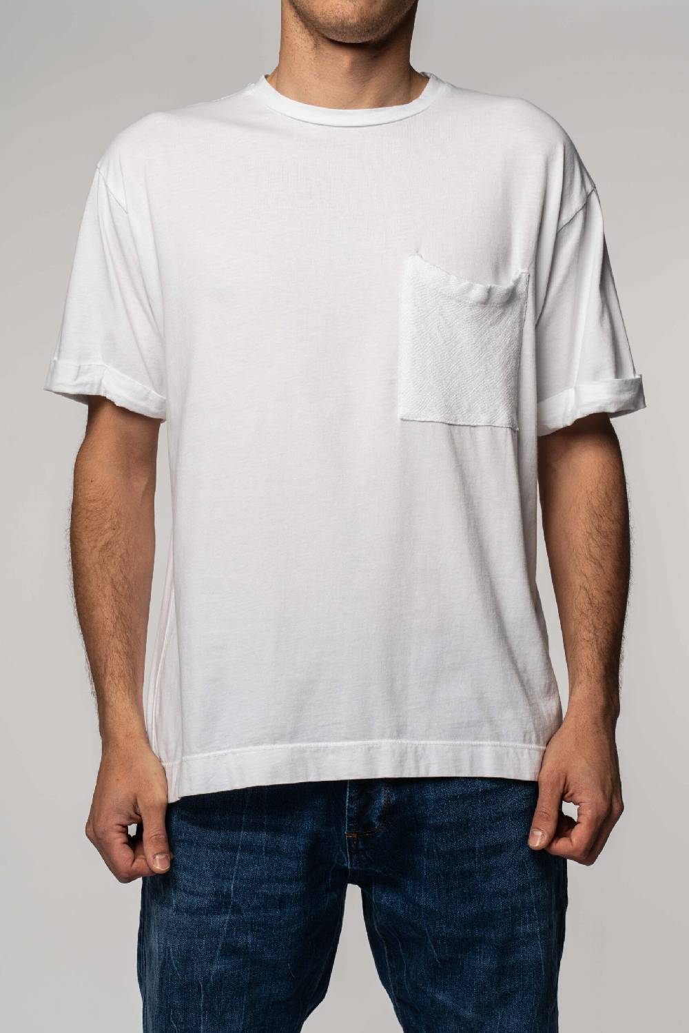 Officina 36 T-shirt bianca in jersey con taschino a contrasto