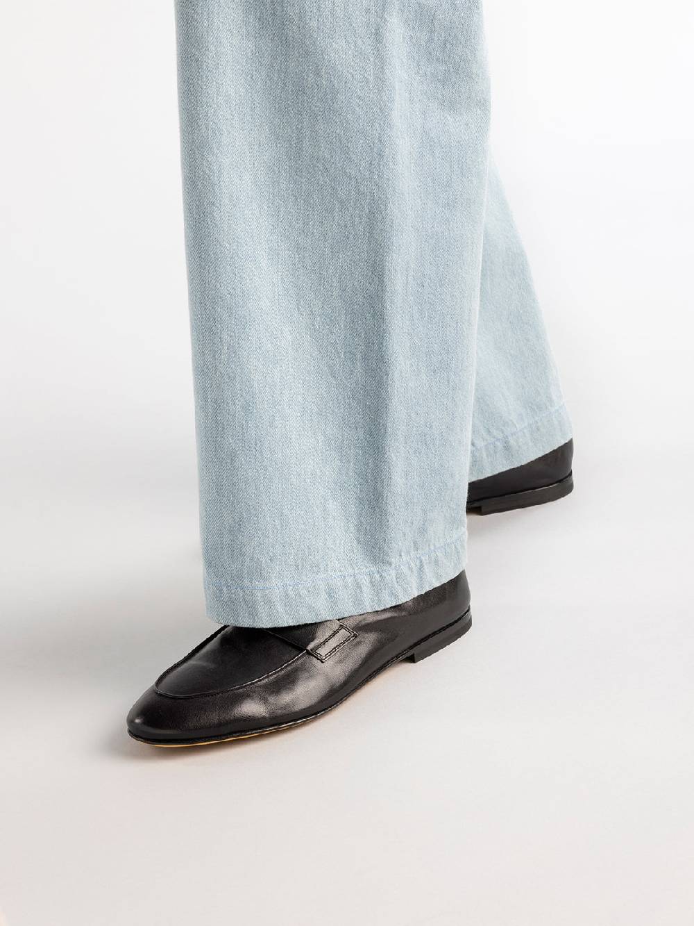 Officine Creative AIRTO 001 Mocassini Penny Loafer In Pelle Nera