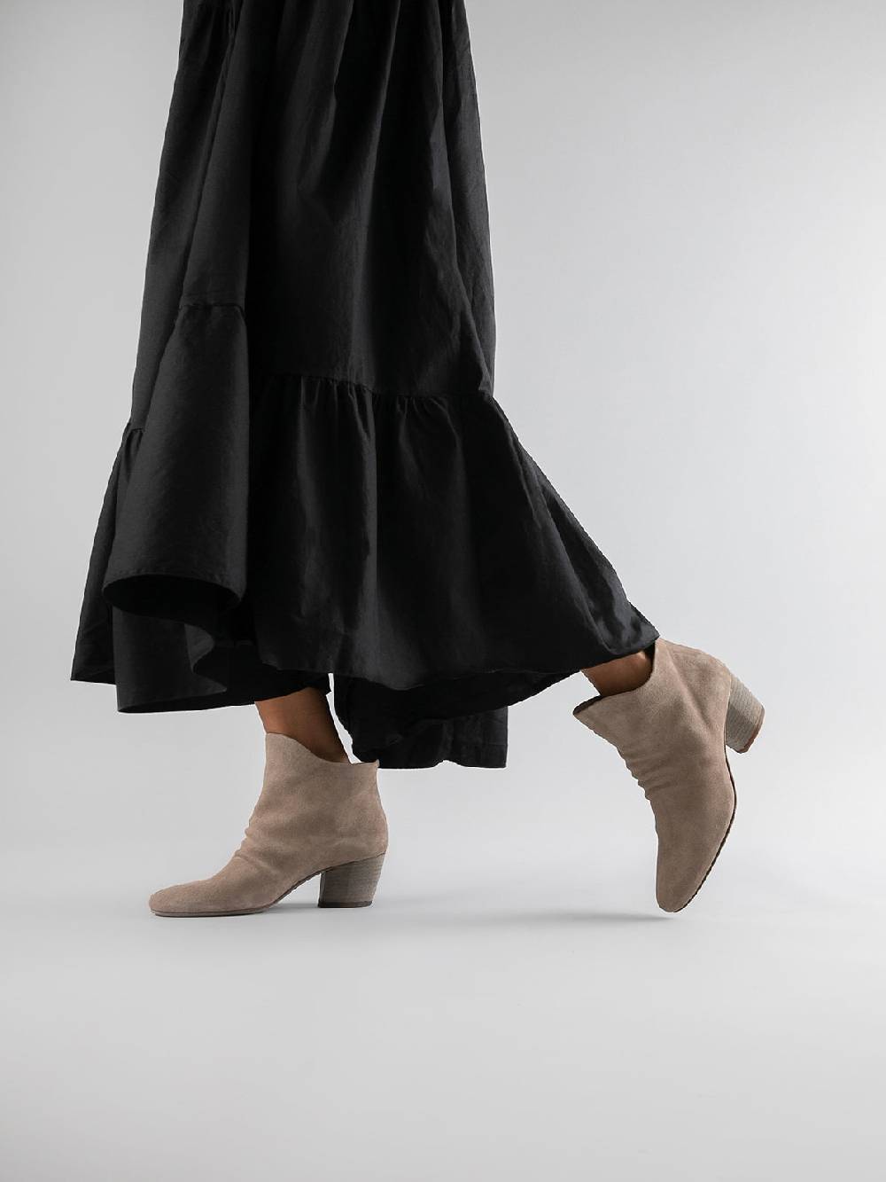 Officine Creative BETH 006 Stivaletti In Pelle Scamosciata Tortora