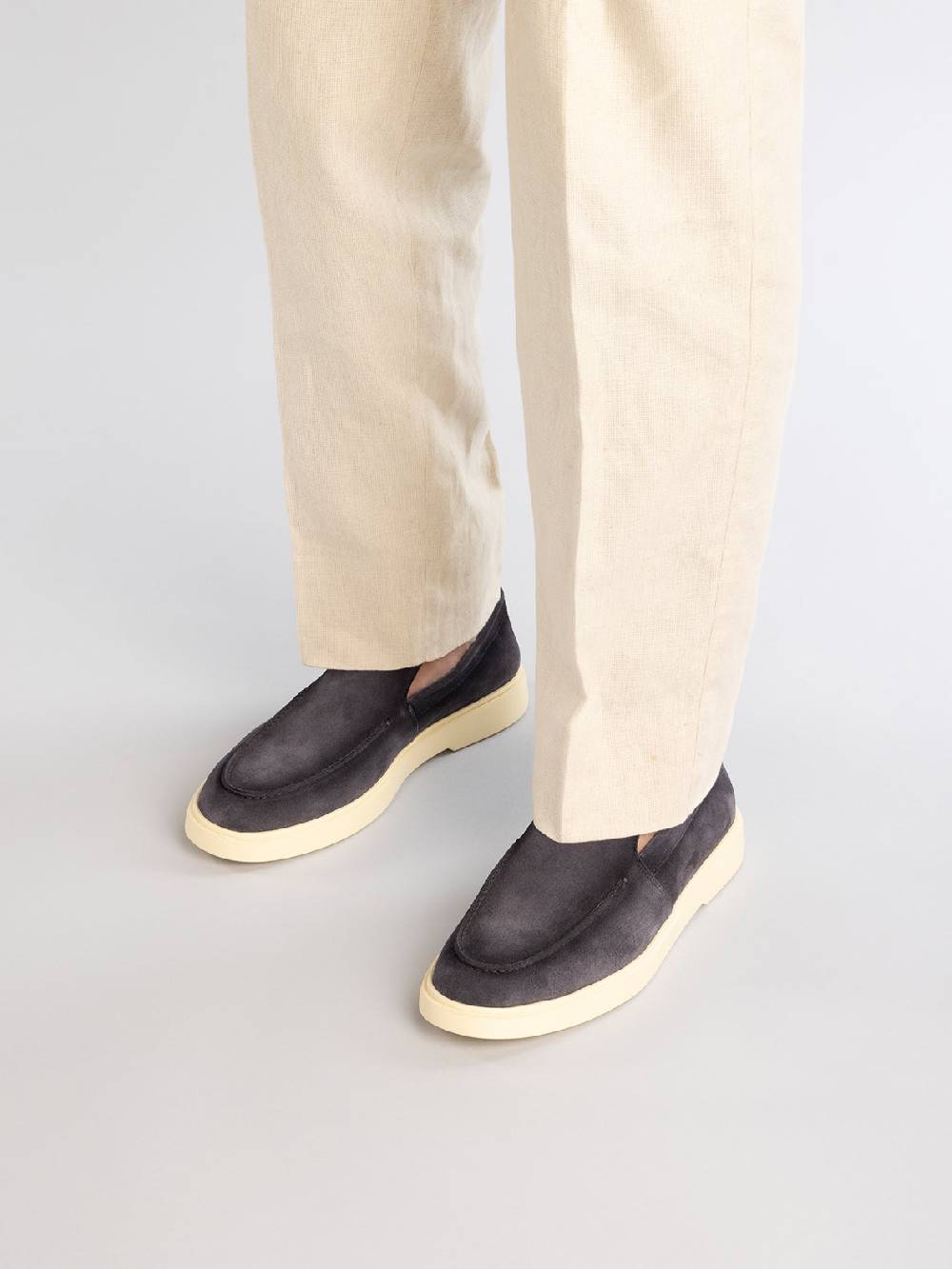 Officine Creative BONES 002 Mocassini In Pelle Scamosciata Tortora