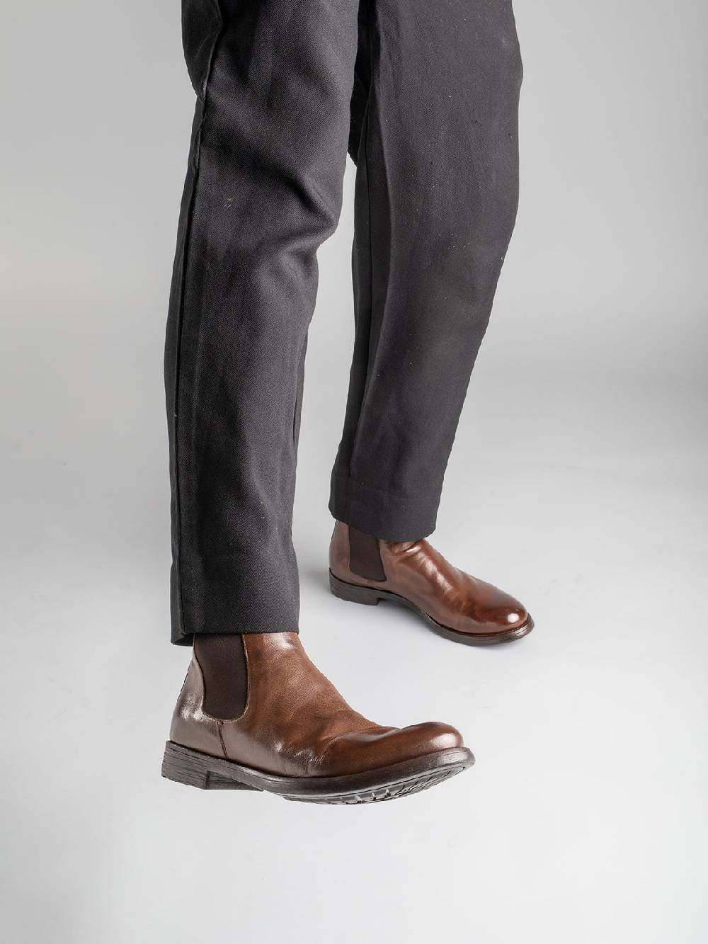 Officine Creative HIVE 007 Stivaletti Chelsea In Pelle Nera