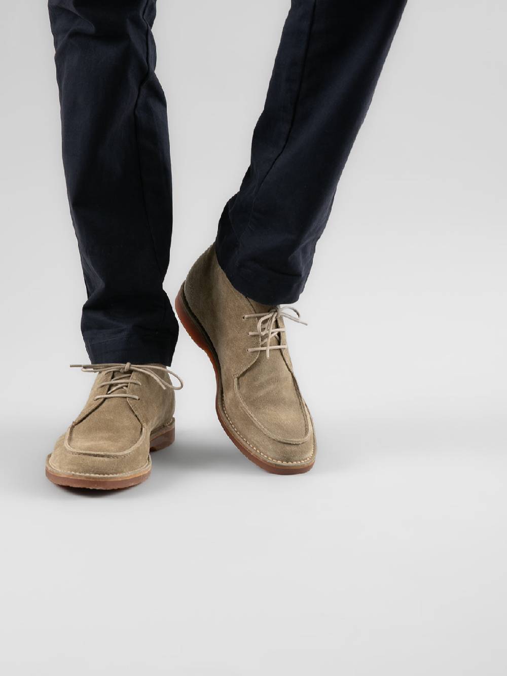 Officine Creative KENT 002 Stivaletti In Pelle Scamosciata Tortora