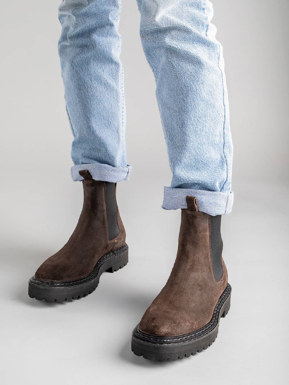 Officine Creative PISTOLS 003 Stivaletti Chelsea In Pelle Scamosciata Nera