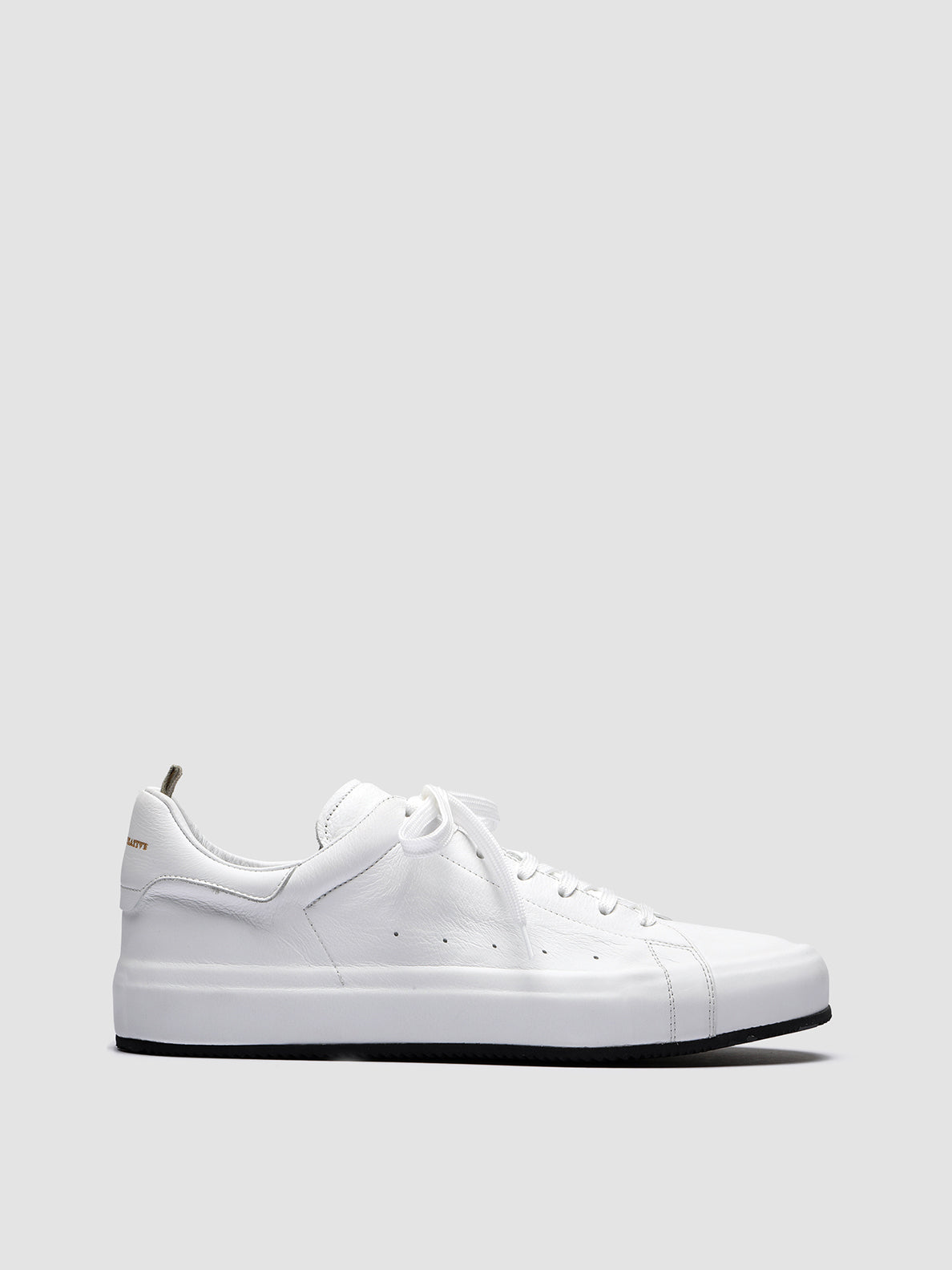 Officine Creative PRIMARY 001 Sneakers in Pelle Bianca