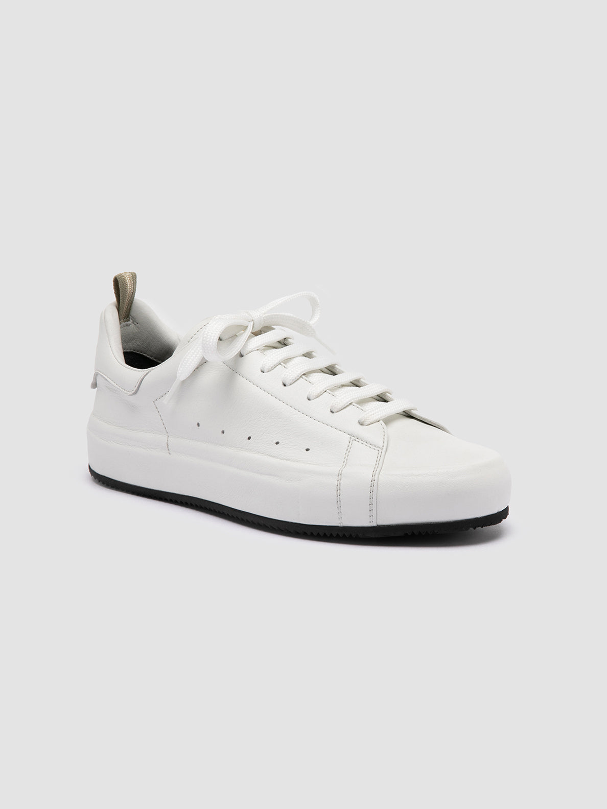 Officine Creative PRIMARY 101 Sneakers In Pelle Bianca