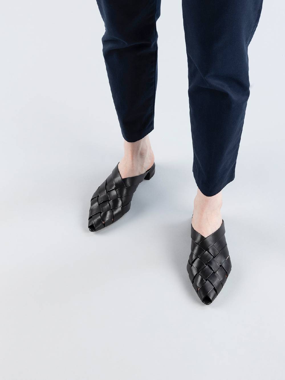 Officine Creative SAGE 105 Sandali Sabot In Pelle Marrone