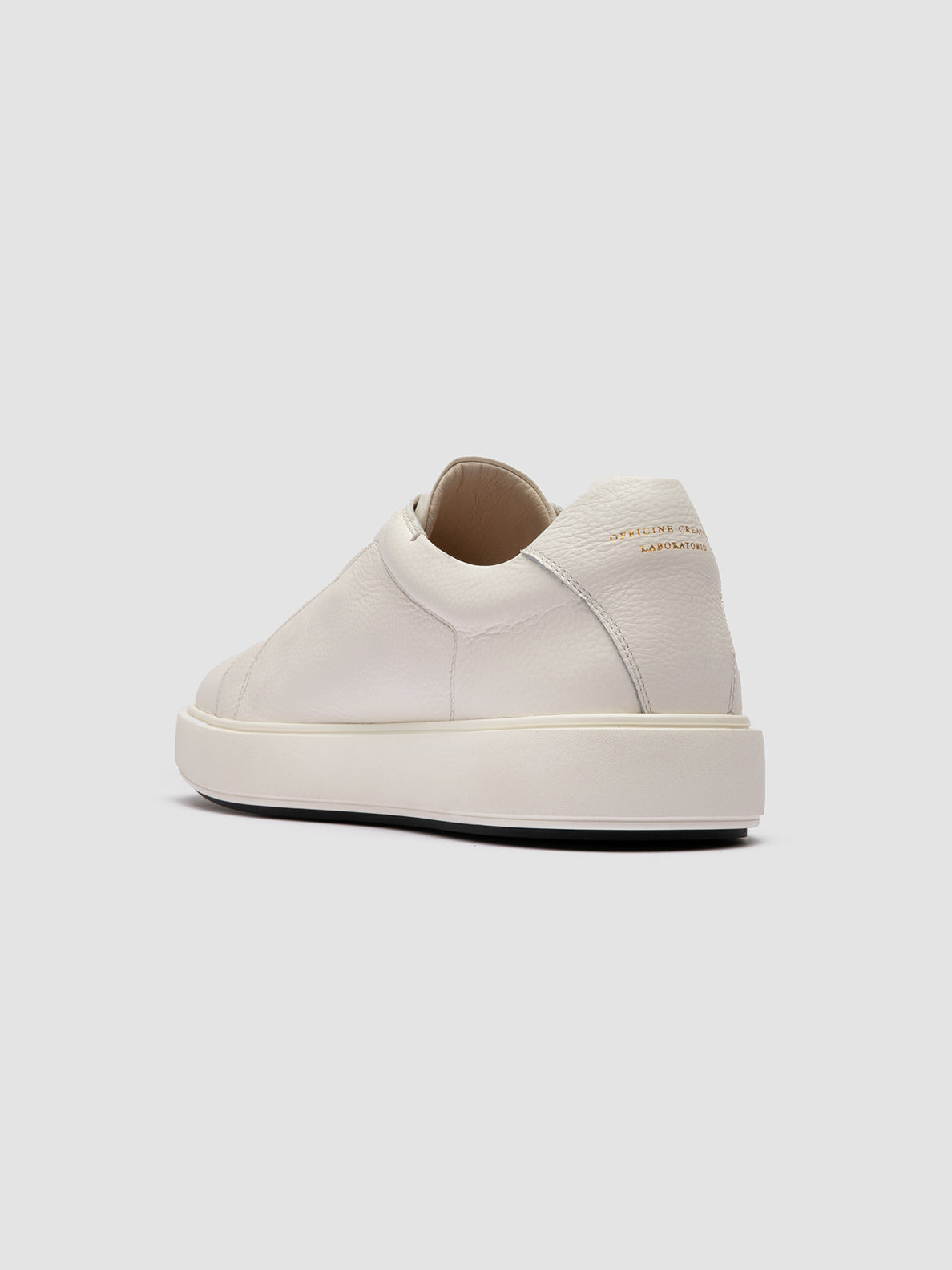 Officine Creative SLOUCH 001 Sneaker Basse In Pelle Bianca