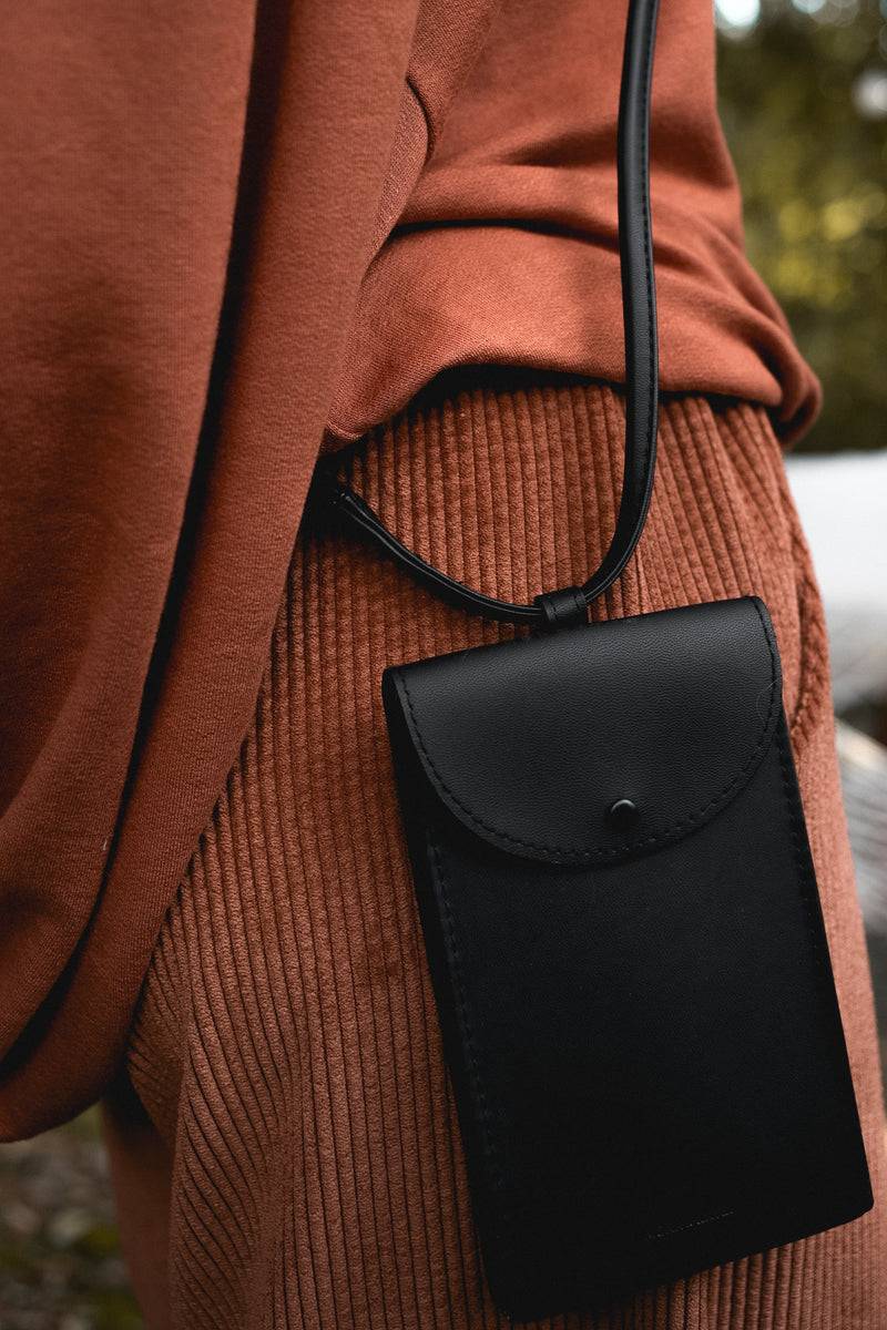 Olive E Miele PHONE POUCH