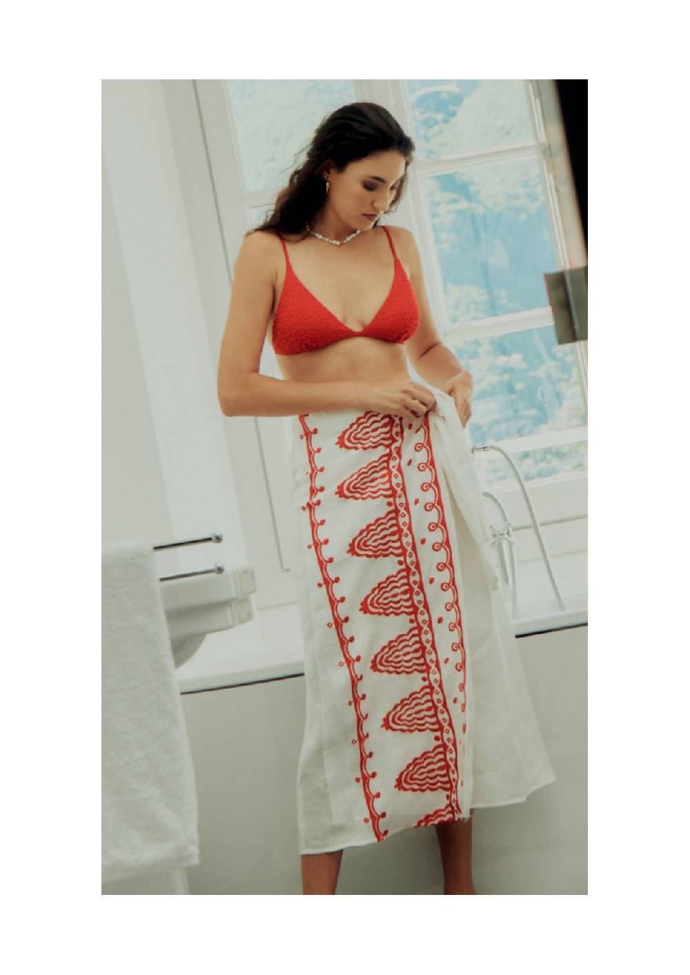 Olivia Gold Pareo lungo ricamato in Lino