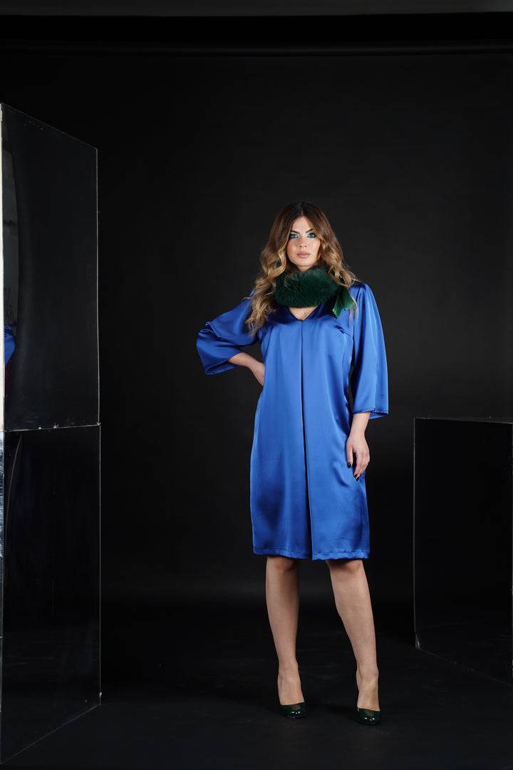 Oltre Tempo Abito midi scollo a V con pieghe davanti