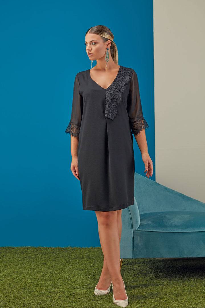 Oltre Tempo Abito in cadì con pizzo