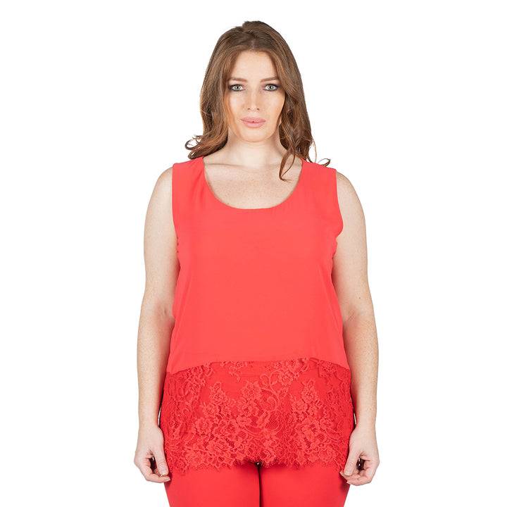 Oltre Tempo Top Con Pizzo Al Fondo