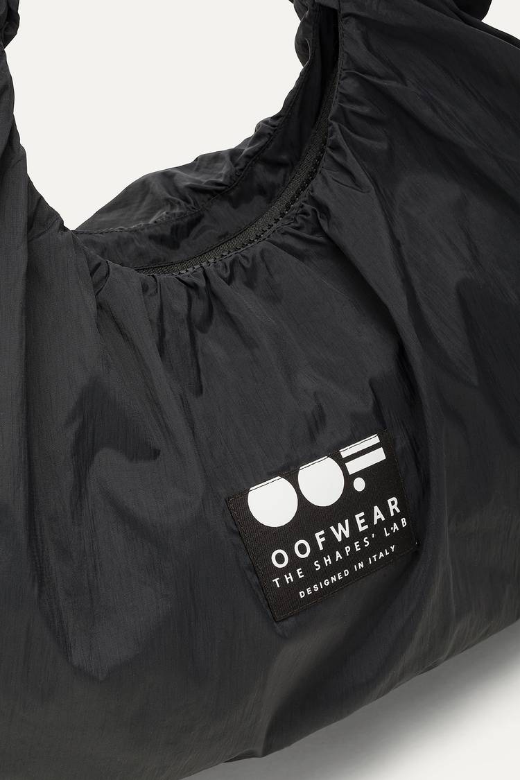 Oof Wear BORSA A SPALLA IN NYLON CRINCLE WATER REPELLENT 3079 - NERO
