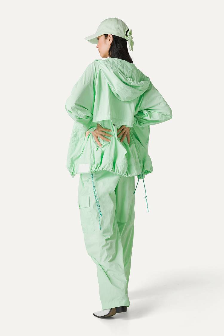 Oof Wear GIACCA CON CAPPUCCIO OVER IN NYLON 9206 - MENTA