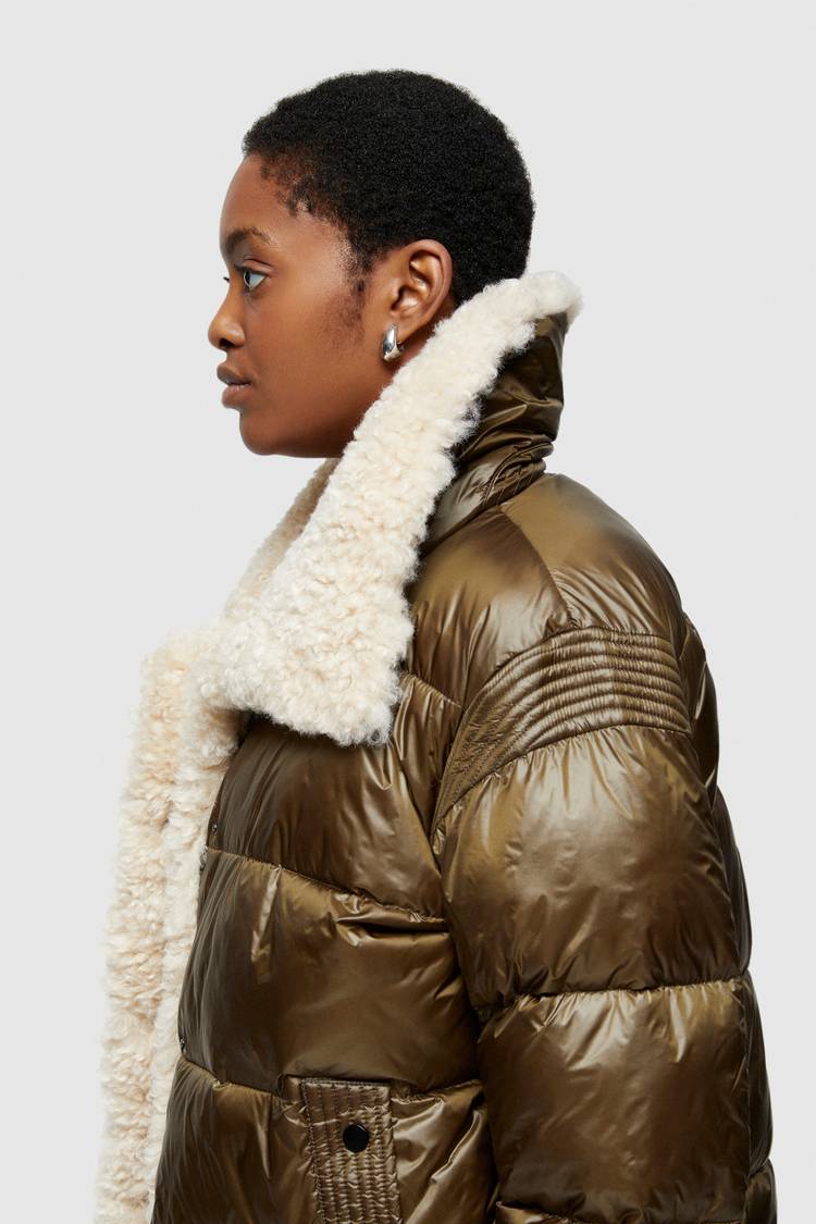 Oof Wear GIACCA CORTA 9247 IN NYLON CANGIANTE - VERDE MIMETICO