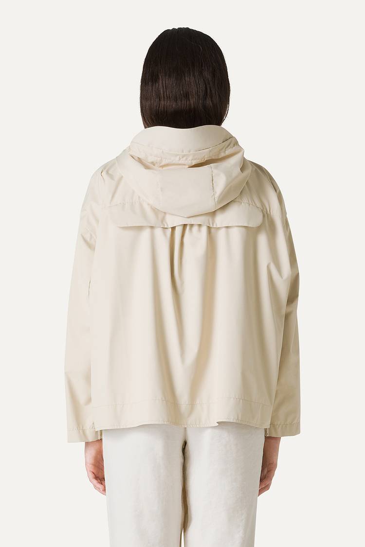 Oof Wear GIACCA CORTA IN NYLON CON INTERNO ARGENTO 9214 - CREMA