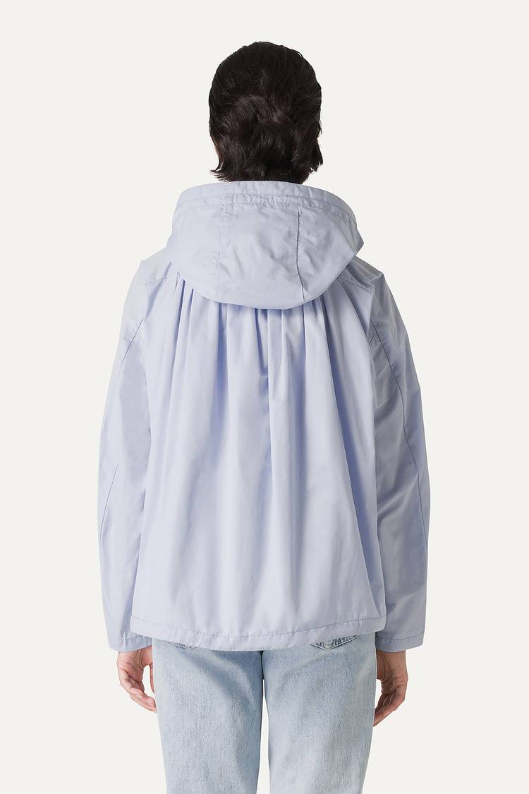 Oof Wear GIACCA CORTA IN NYLON MEMORY CON ARRICIO SULLA SCHIENA 9139 - GHIACCIO