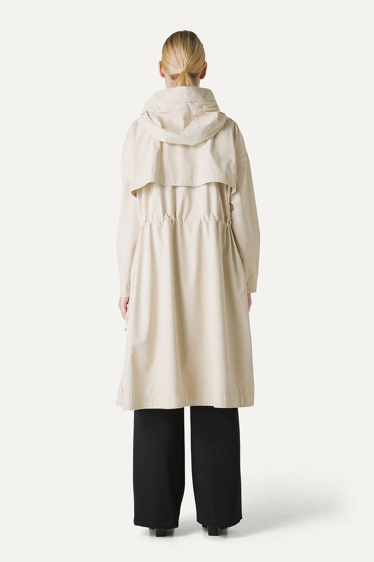 Oof Wear GIACCA LUNGA IN NYLON CON INTERNO ARGENTO 9216 - CREMA