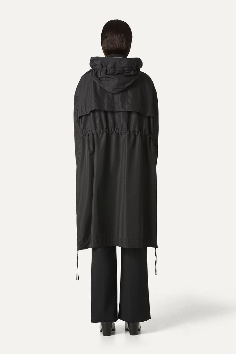 Oof Wear GIACCA LUNGA IN NYLON CON INTERNO ARGENTO 9216 - NERO