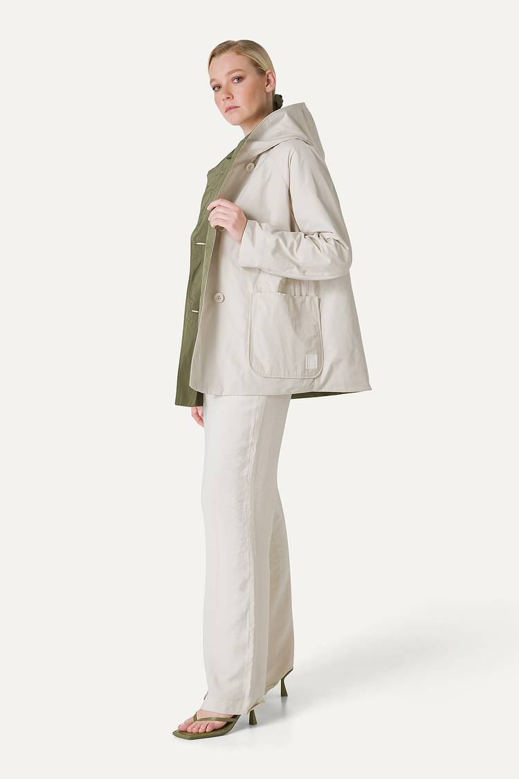 Oof Wear IMPERMEABILE REVERSIBILE CON CAPPUCCIO IN NYLON MEMORY 9411 - PANNA/VERDE MIMETICO