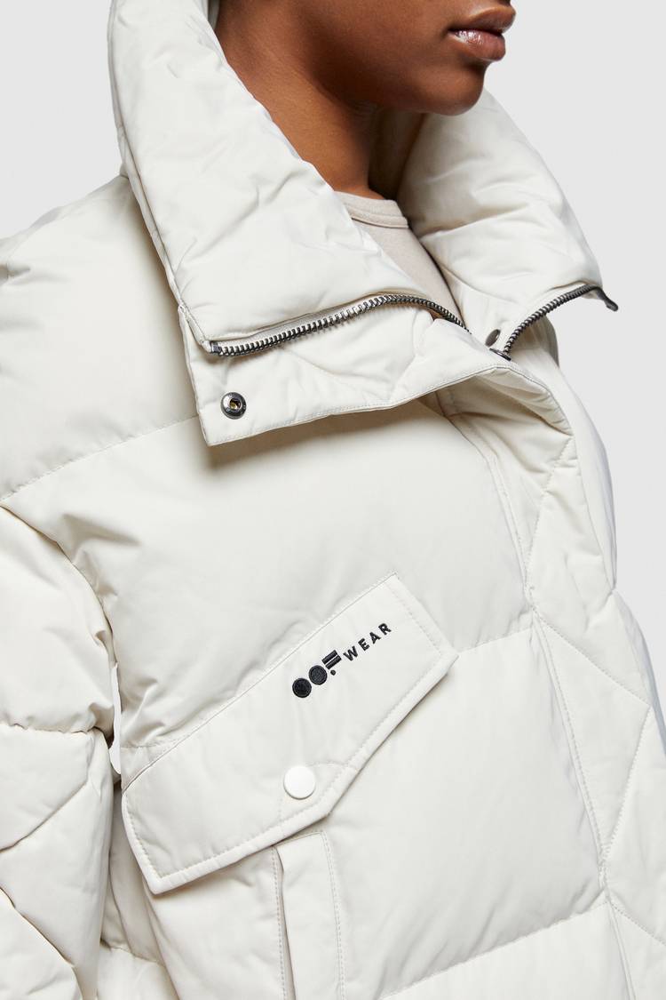 Oof Wear GIACCA CORTA 9235 IN NYLON MEMORY - PANNA