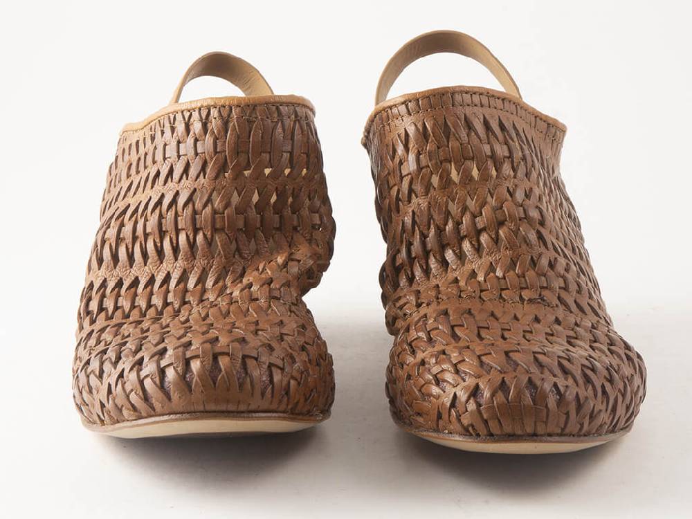 Openclosedshoes CANNA06 FOAM TEACK