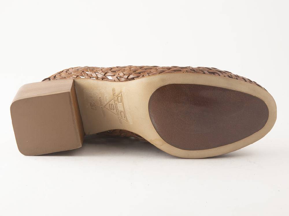 Openclosedshoes CANNA06 FOAM TEACK