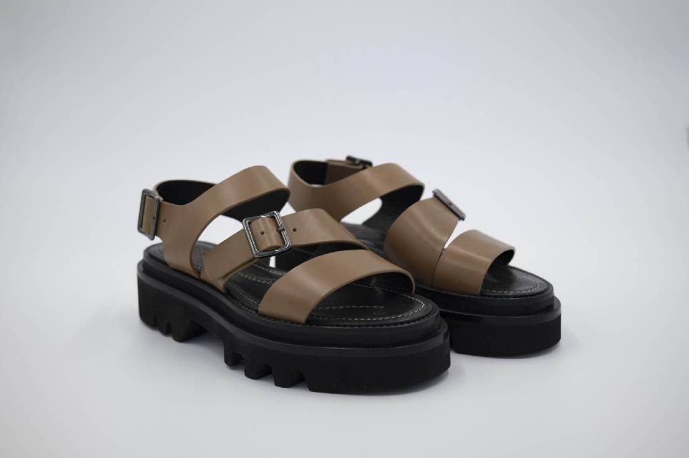 Openclosedshoes HOVA01