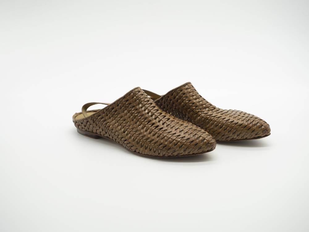 Openclosedshoes IRIS23 FOAM