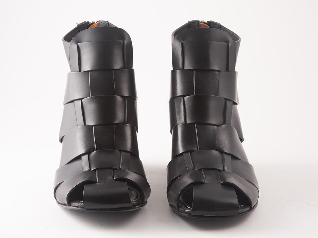 Openclosedshoes TRACK02 FOAM