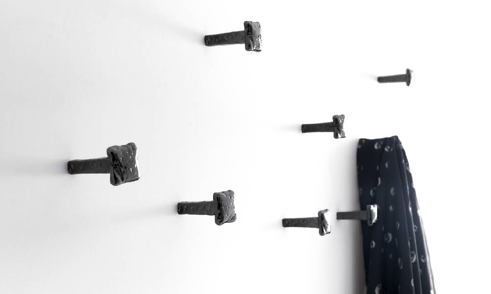 Opinion Ciatti Chiodo Schiaccia Chiodo Bruno Rainaldi / 2007