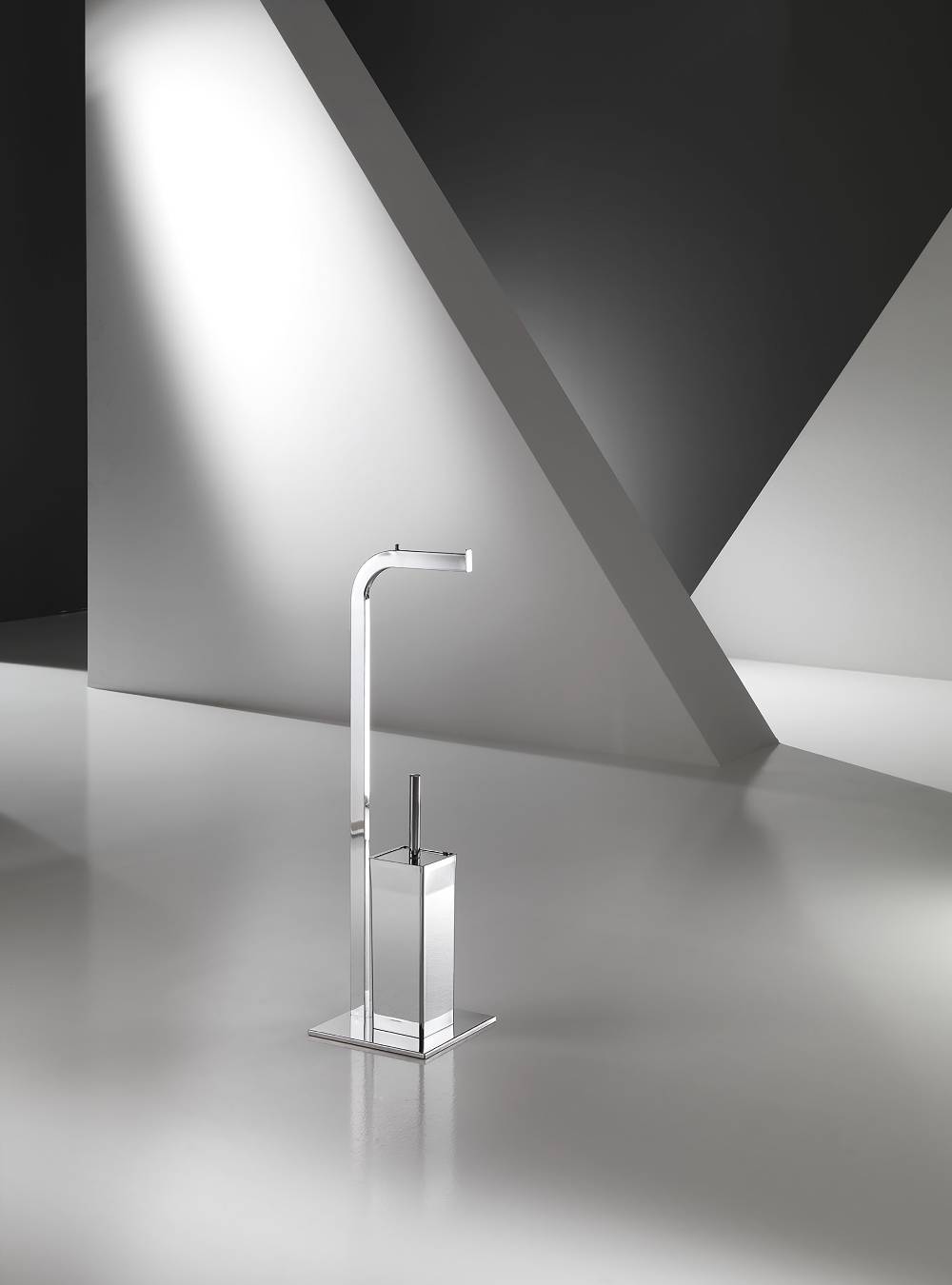 Oresteluchetta COLONNA P/CARTA IGIENICA + SPAZZ.NO ELBE