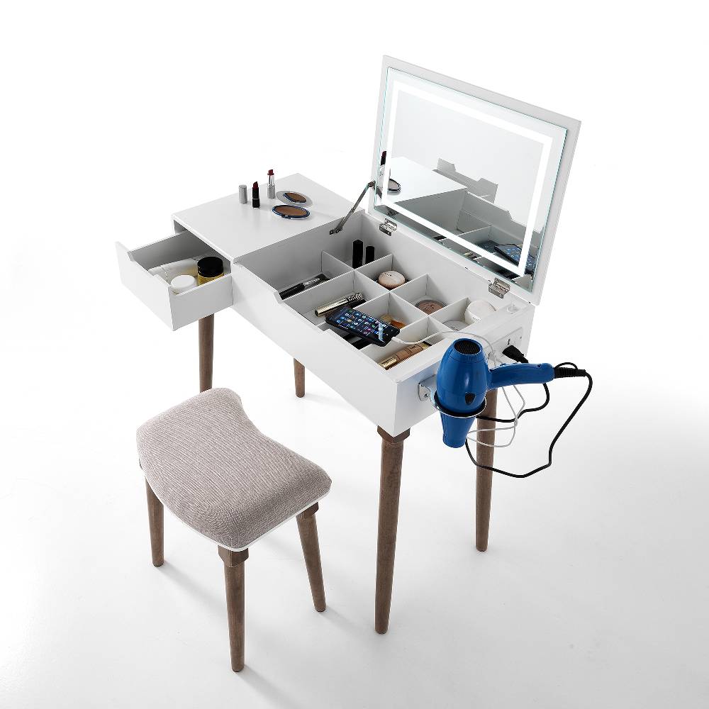 Oresteluchetta Consolle / Toilette POLA