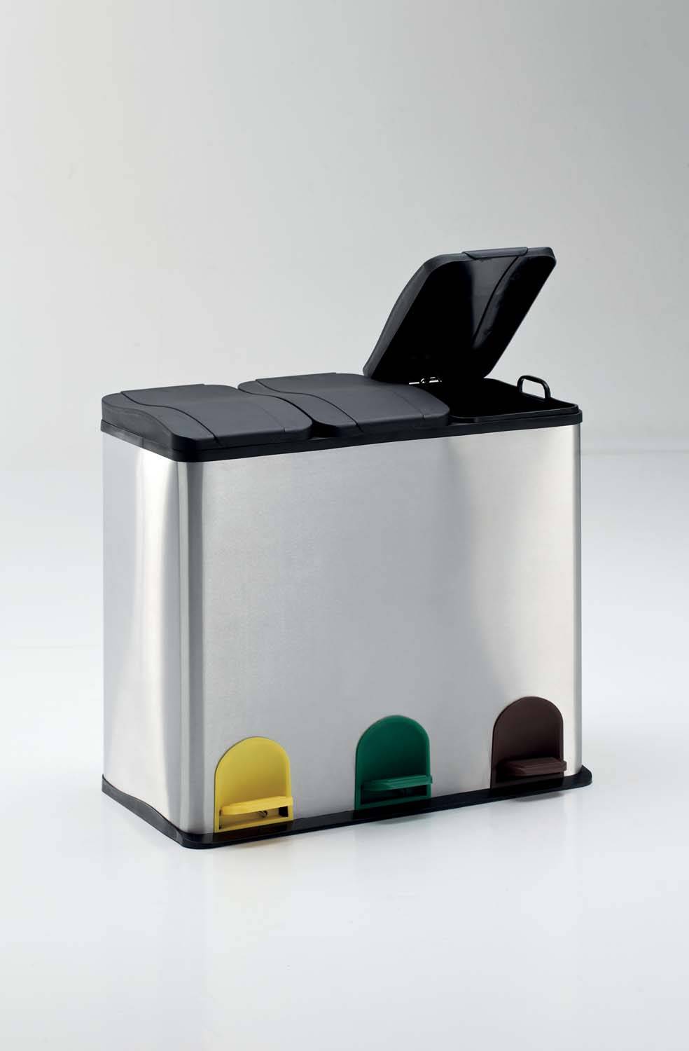 Oresteluchetta Pattumiera RACCOLTA DIFFERENZIATA OMAK