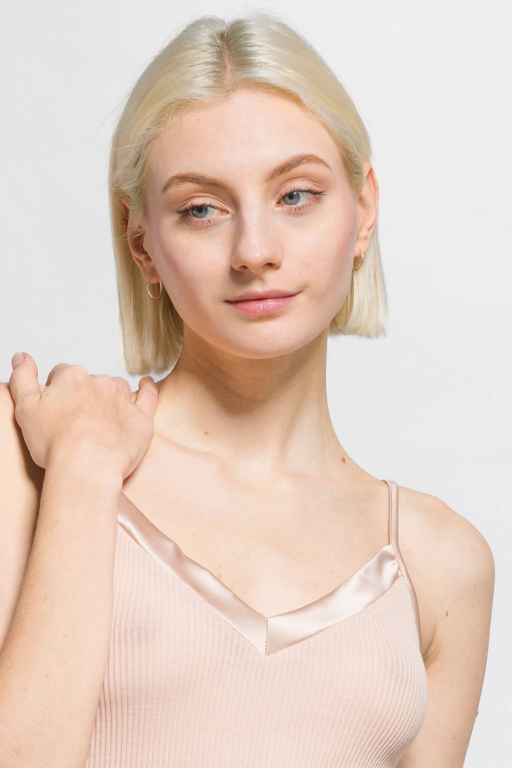 Oscalito Canotta Elegance In Raso Di Lana E Seta Con Scollo A V 4245