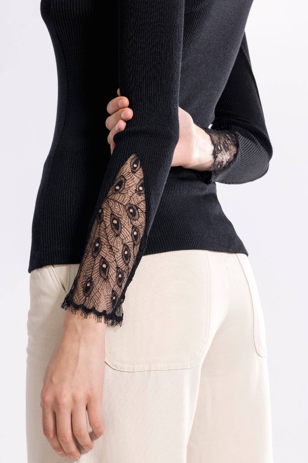 Oscalito Maglia A Maniche Lunghe Donna70% Lana , 30% Seta 6856